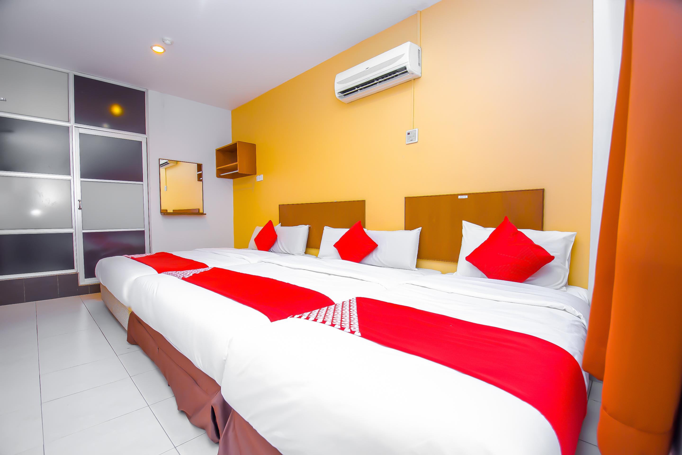 Oyo 582 Hotel Walk Inn Kampong Pasir Puteh  Eksteriør bilde