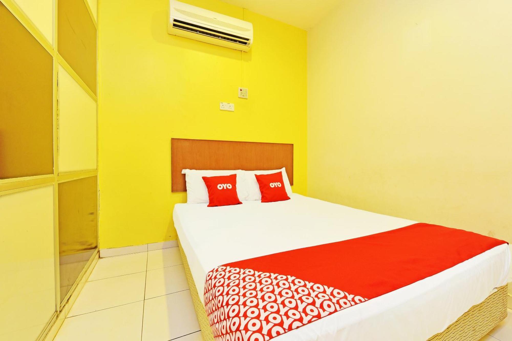 Oyo 582 Hotel Walk Inn Kampong Pasir Puteh  Eksteriør bilde
