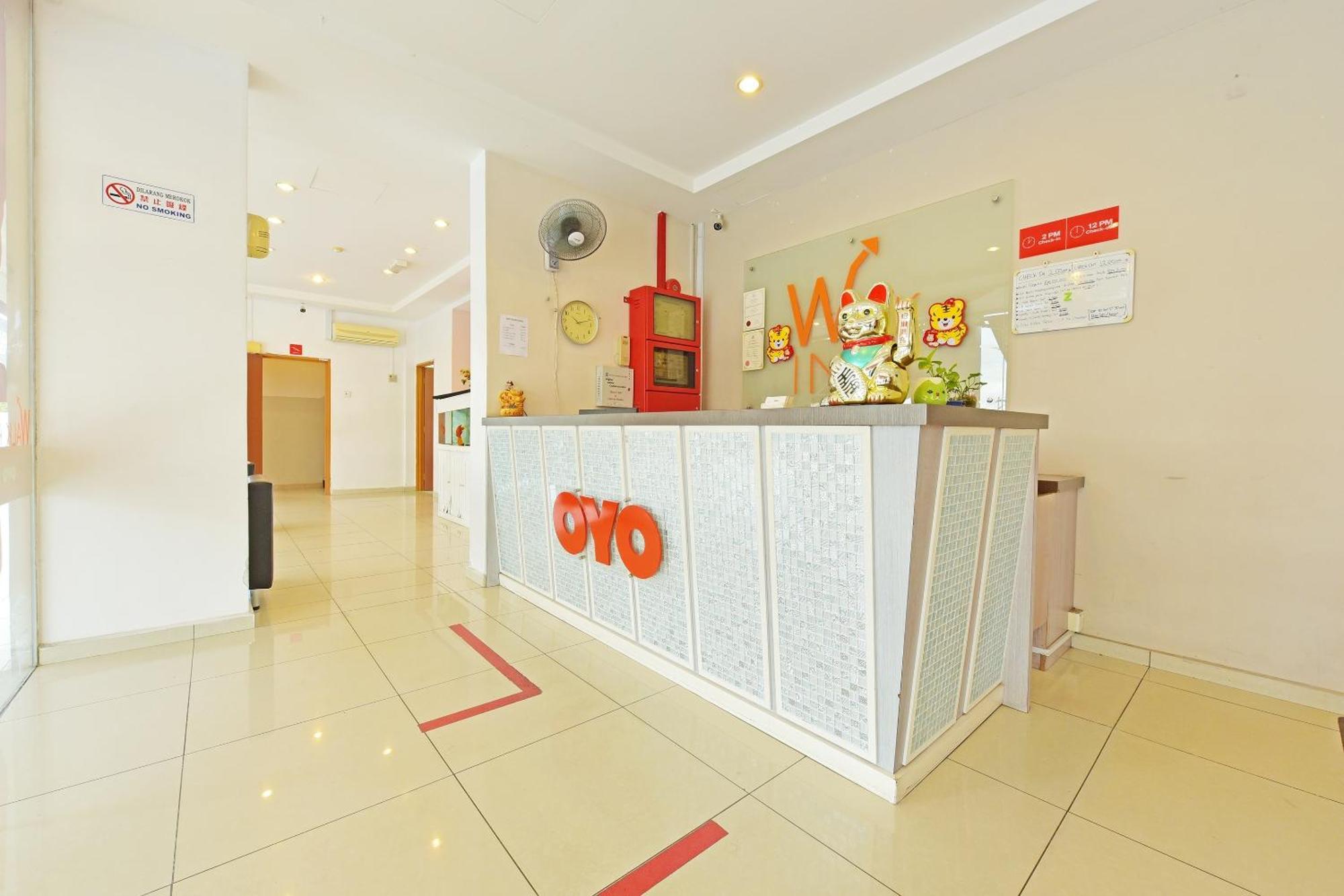 Oyo 582 Hotel Walk Inn Kampong Pasir Puteh  Eksteriør bilde