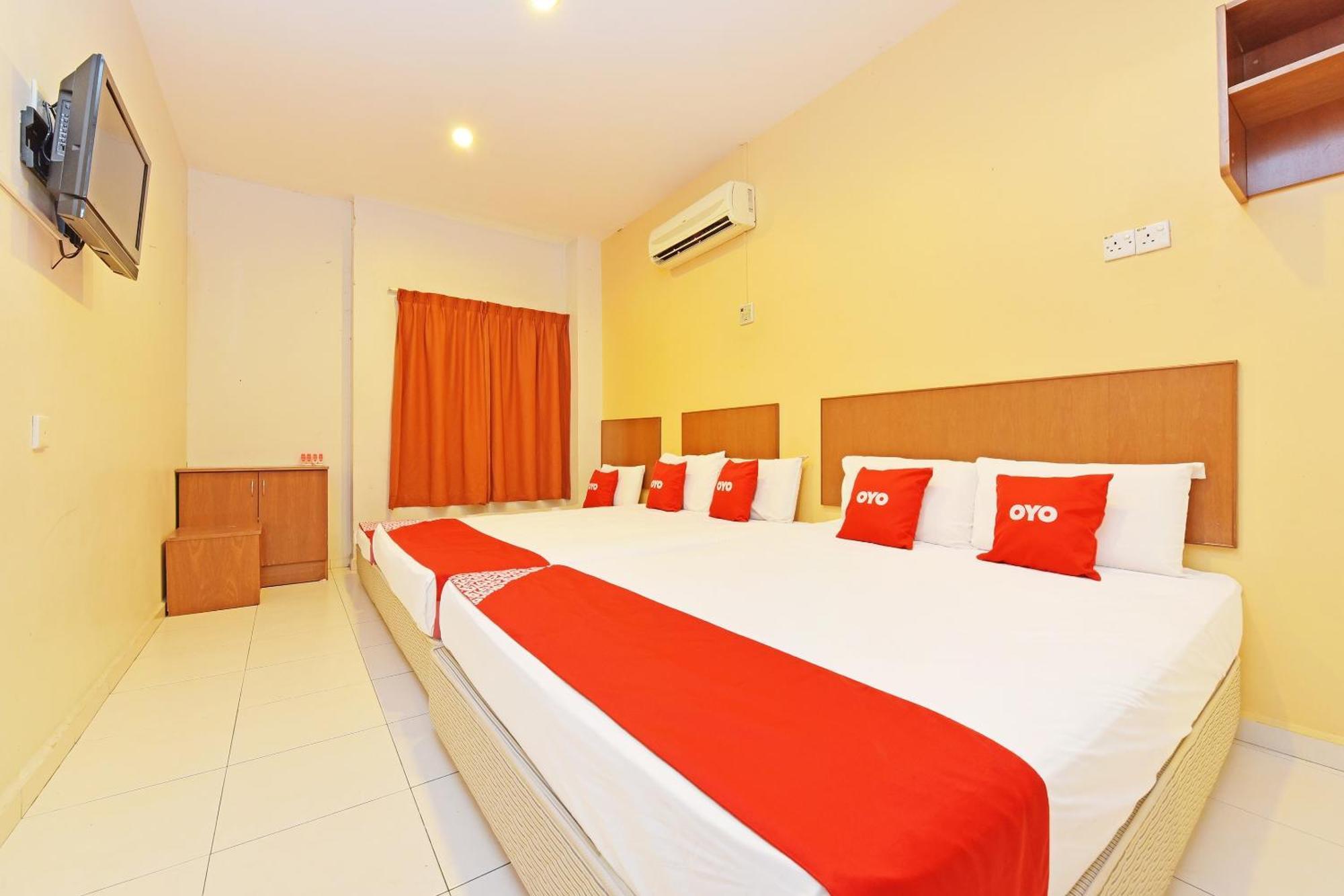 Oyo 582 Hotel Walk Inn Kampong Pasir Puteh  Eksteriør bilde